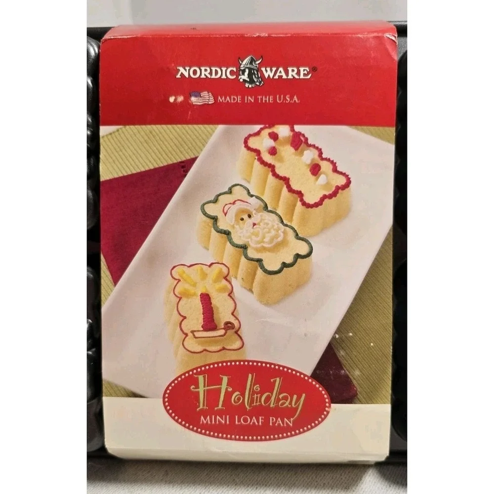 Holiday‎ Mini Baking Pan Christmas Loaf Nordic Ware Cake Pans Cast Aluminum